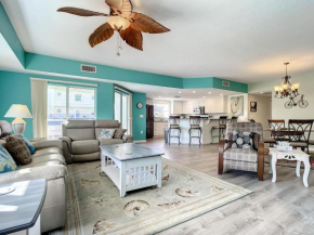 Gorgeous Oceanwalk Condo on the corner with superb views of the ocean. OW1-201